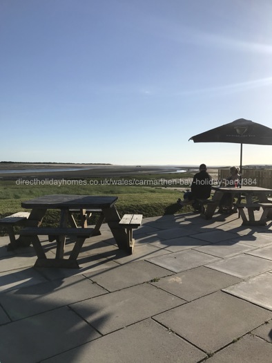 Boathouse ‘bar’ on site 
